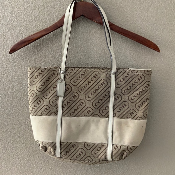 Coach Medium Tan & Cream Lozenge Tote Shoulder Bag 100% Authentic - Picture 1 of 12